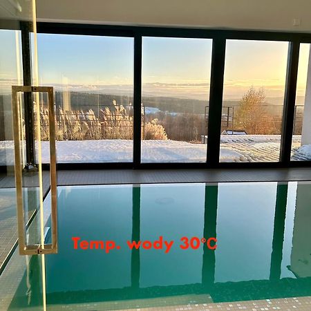 Villa Relax With Swimming Pool And Mountain View Bukow Exterior photo