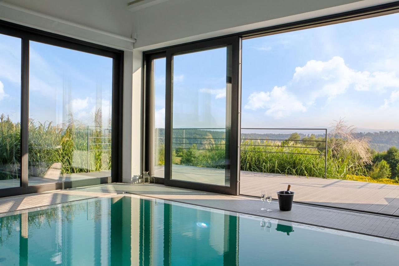 Villa Relax With Swimming Pool And Mountain View Bukow Exterior photo